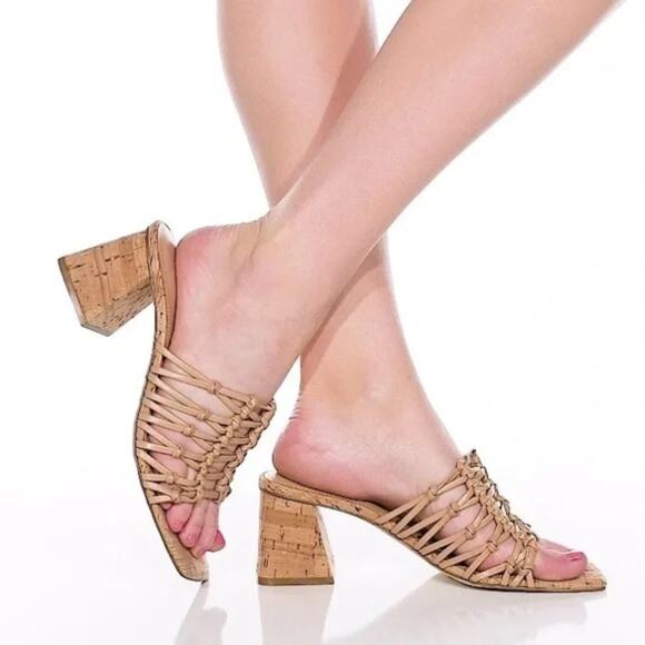 Marc Fisher Colica Block Heel Sandals Tan Woven Mules Slip On Summer Size 10M - Picture 1 of 8